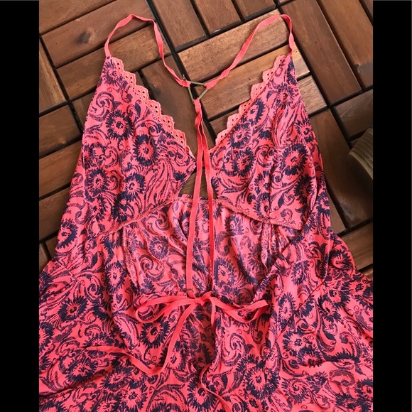 Free People printed  top - Picture 4 of 7